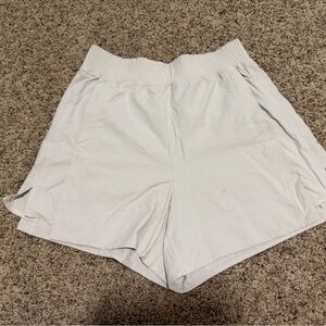 lululemon athletica stretch woven relaxed fit high-rise short